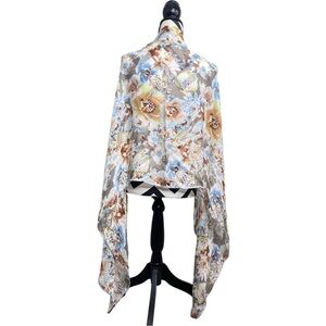 Vera Wang Bloomcore Floral Lightweight Scarf Shawl